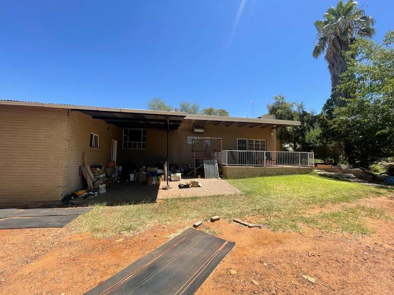 4 Bedroom Property for Sale in Kuruman Northern Cape